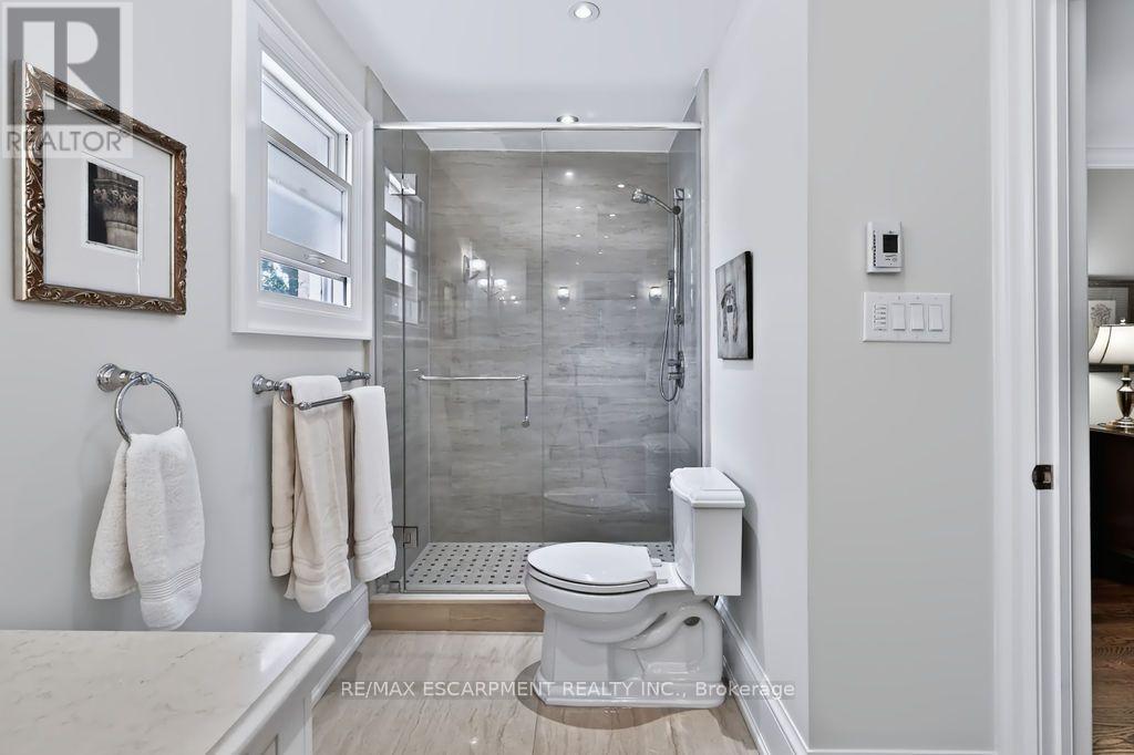 1470 Crescent Road, Mississauga, Ontario  L5H 1P6 - Photo 18 - W13766492