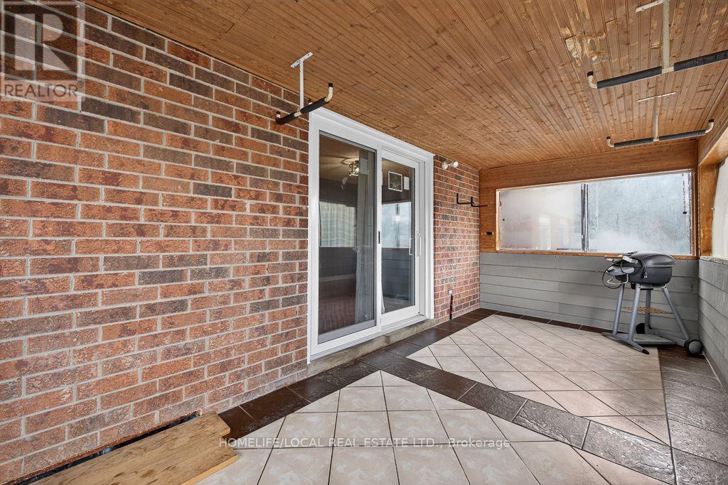 4 Martindale Crescent, Brampton, Ontario  L6X 2T9 - Photo 43 - W13766506