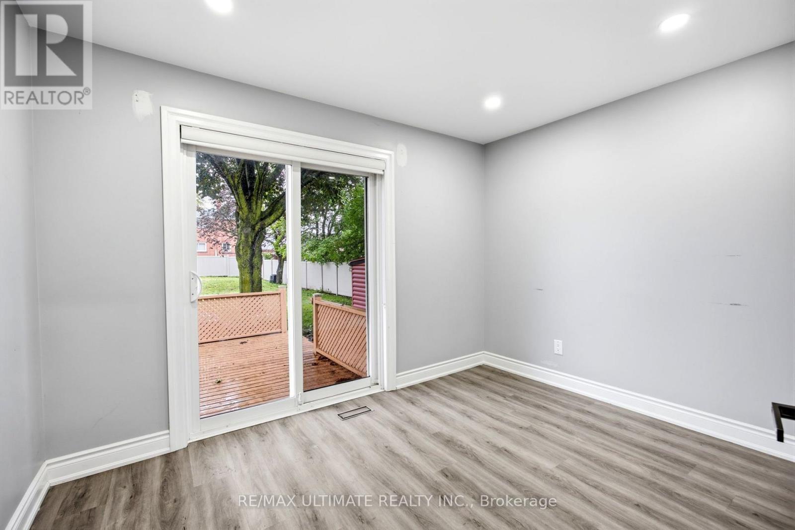 355 Culford Road, Toronto, Ontario  M6L 2V8 - Photo 33 - W13766696