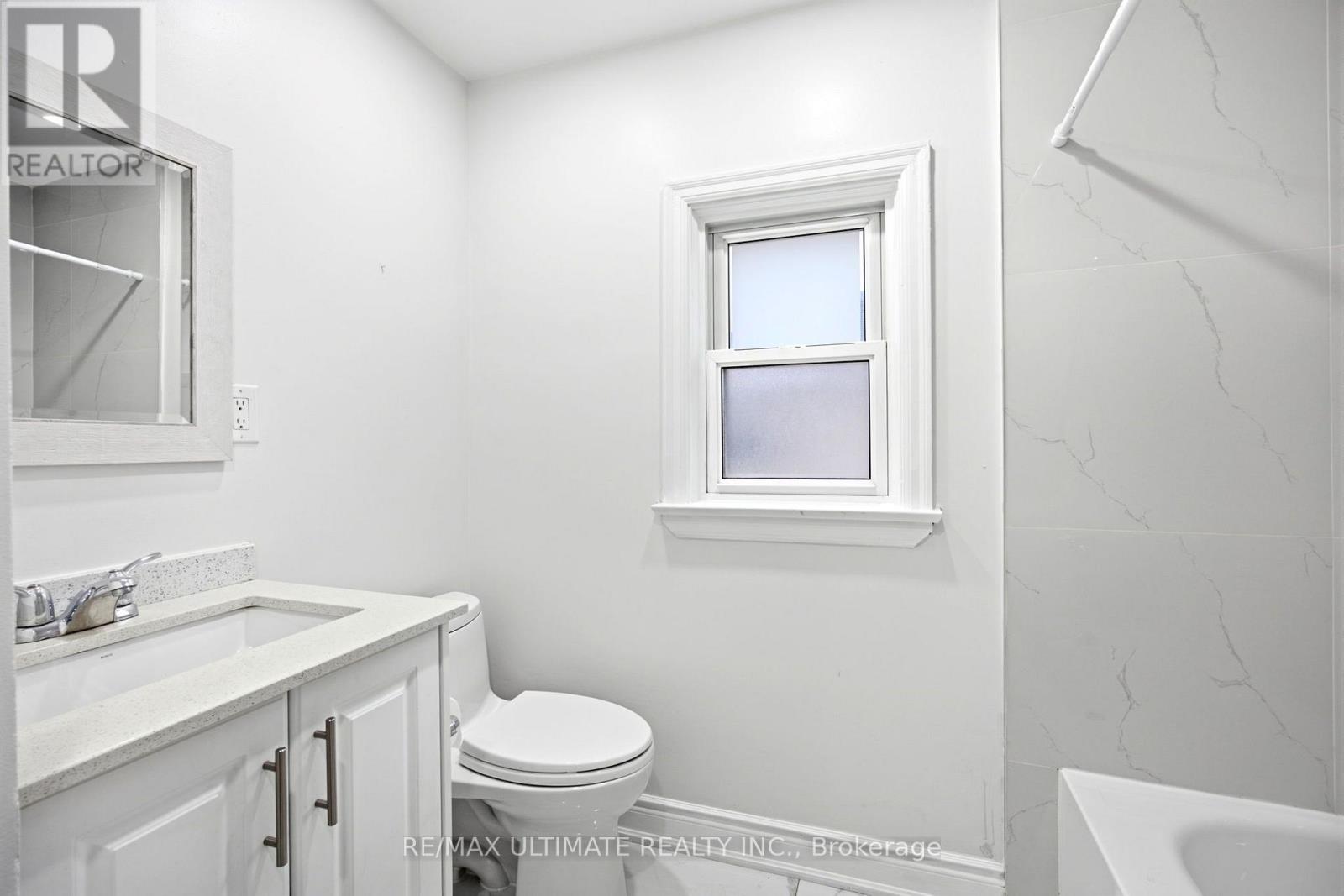 355 Culford Road, Toronto, Ontario  M6L 2V8 - Photo 35 - W13766696