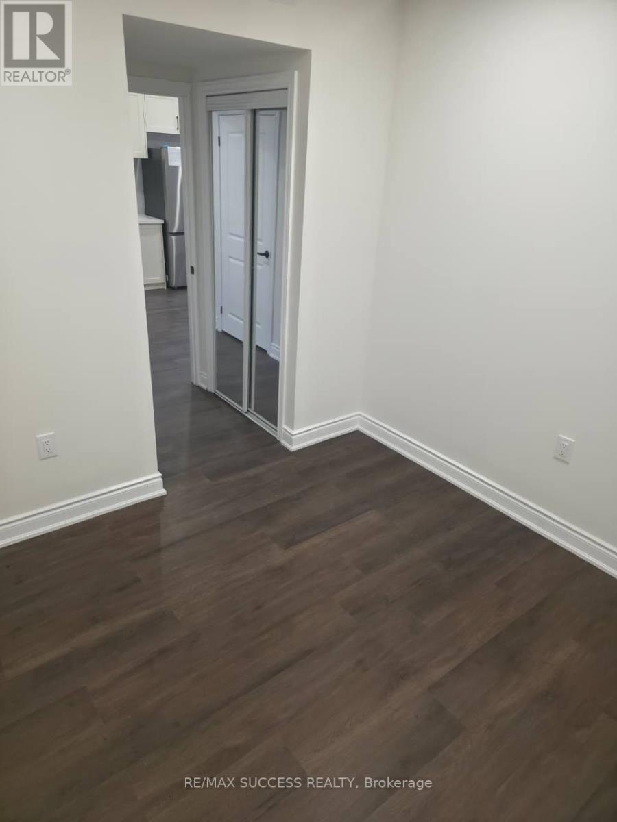 Lower - 1407 Hearns Place, Milton, Ontario  L9E 2J7 - Photo 6 - W13766720