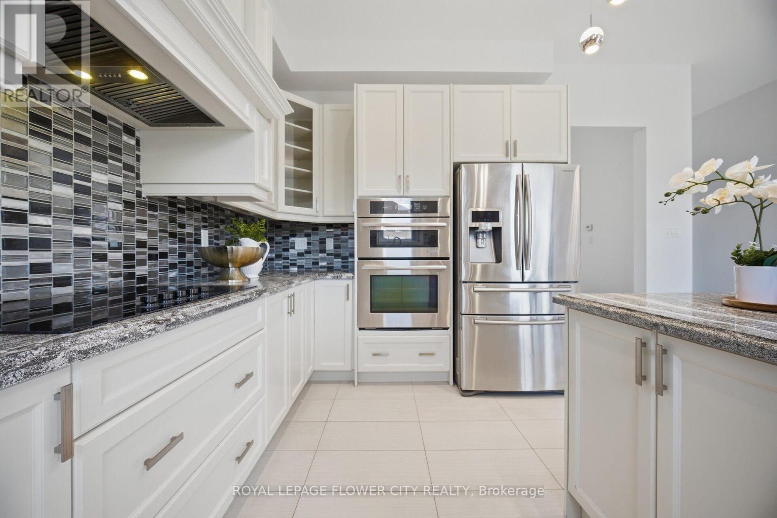 18 Malpass Street, Brampton, Ontario  L7A 4P8 - Photo 13 - W13766756