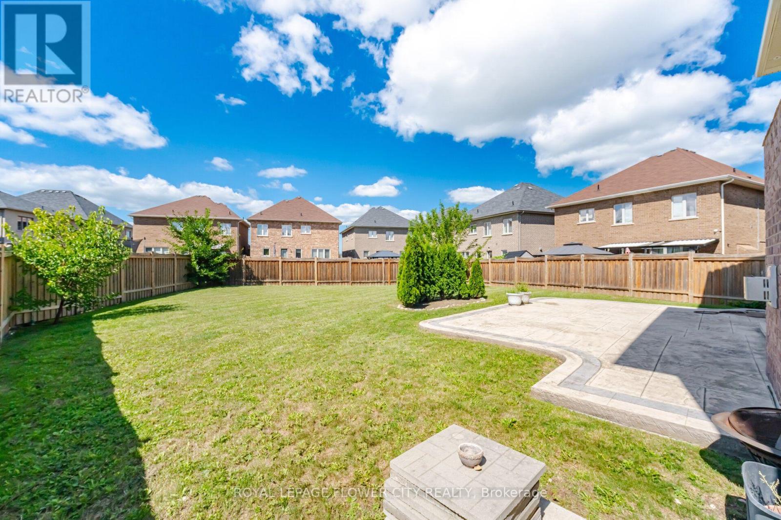 18 Malpass Street, Brampton, Ontario  L7A 4P8 - Photo 47 - W13766756