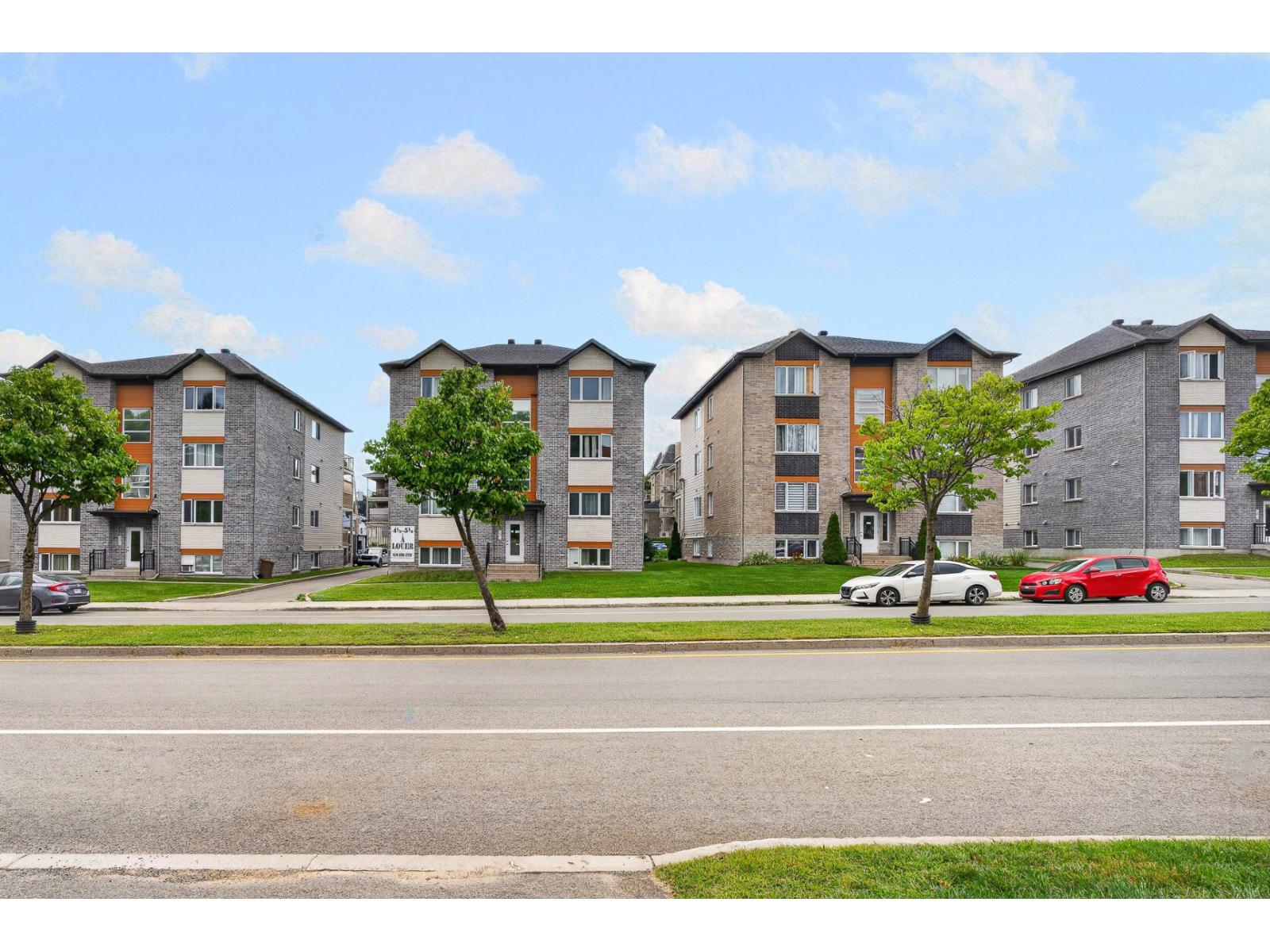 2238-2254 Rue Schulz Saint-Jérôme Quebec Canada J7Y0J9 2