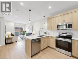 935 W TWAMLEY Street W, north perth, Ontario