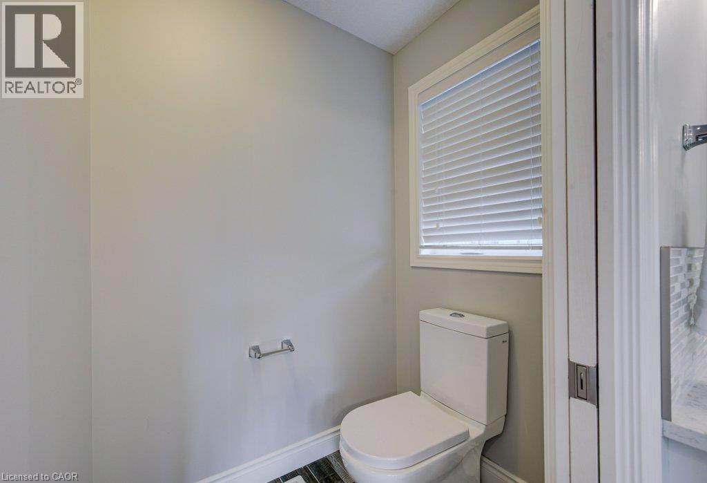 516 Preakness Street, Waterloo, Ontario  N2K 0C1 - Photo 37 - 40860808