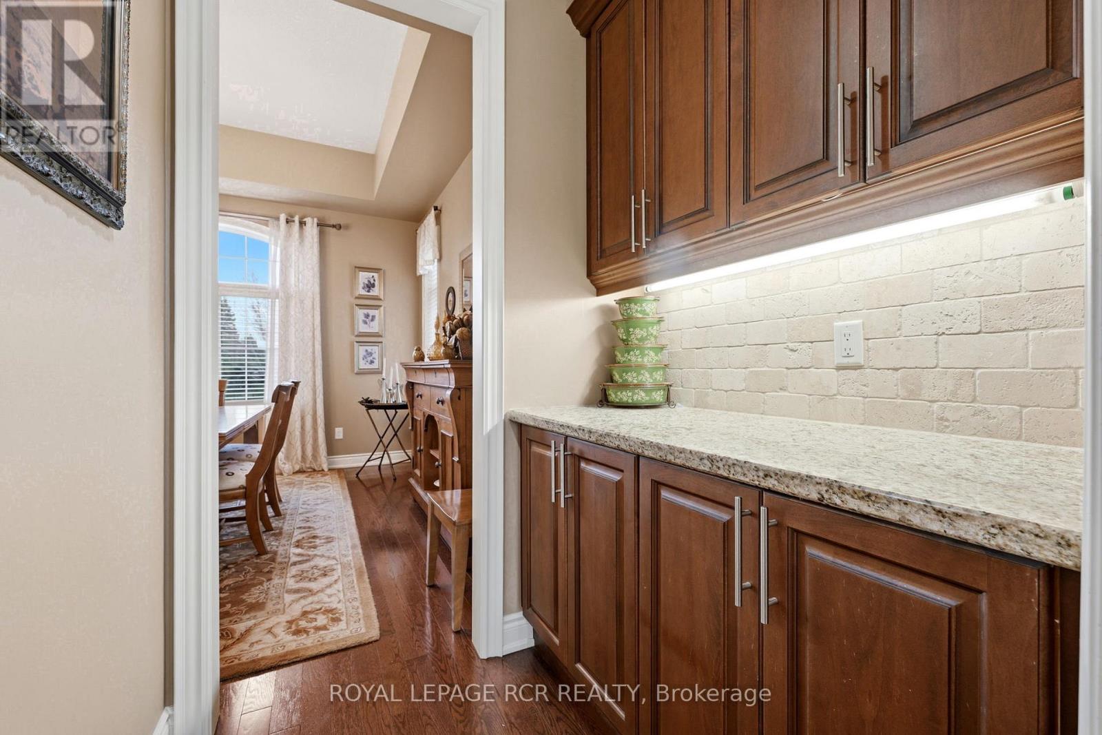 8 Masters Creek Boulevard, Mono, Ontario L9W 6L7 - Photo 12 - X13766474
