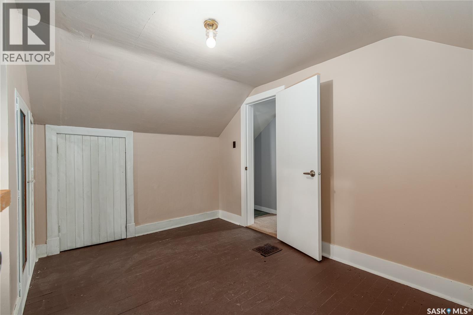 877 9th Avenue Nw, Moose Jaw, Saskatchewan  S6H 4J3 - Photo 21 - SK047993