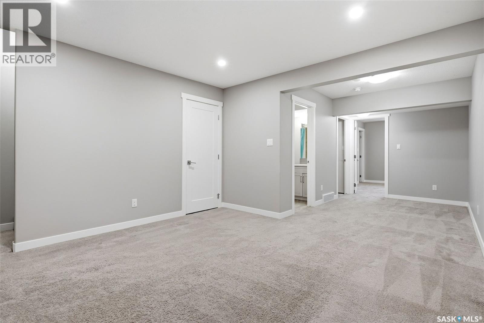4241 E Keller Avenue, Regina, Saskatchewan  S4V 3P8 - Photo 34 - SK047988
