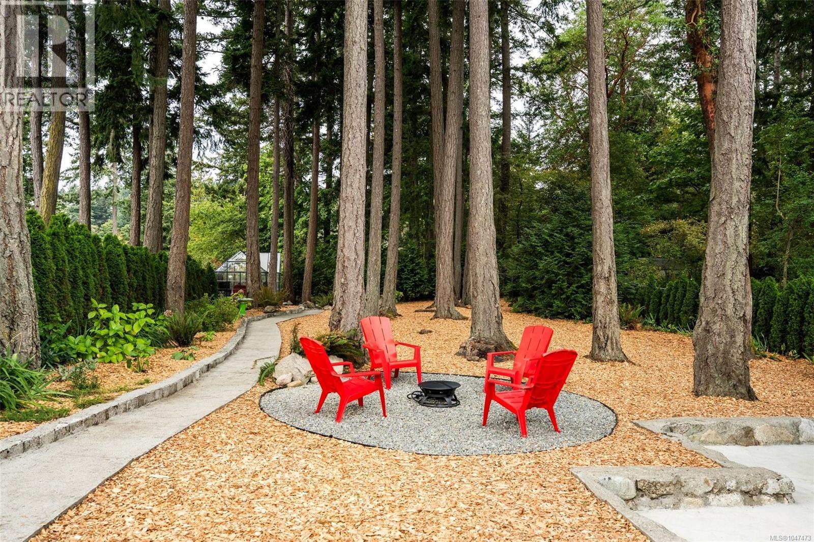 5248 Parker Ave, Saanich, British Columbia  V8Y 2M9 - Photo 65 - 1047473