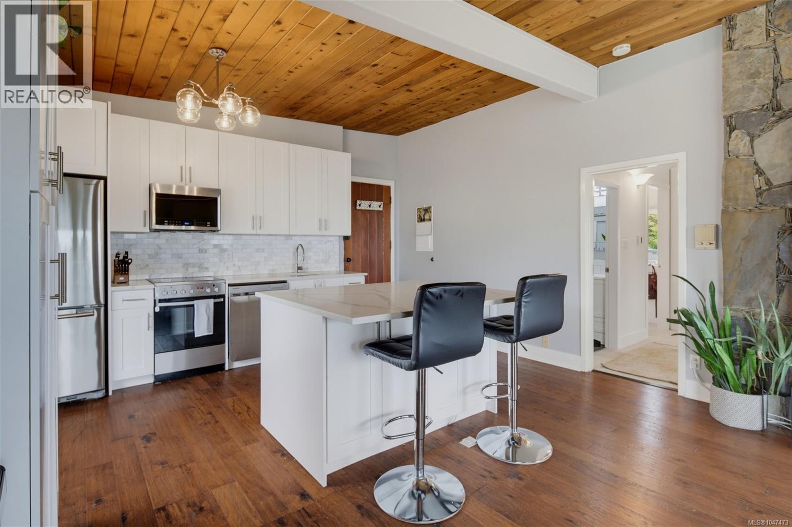 5248 Parker Ave, Saanich, British Columbia  V8Y 2M9 - Photo 11 - 1047473