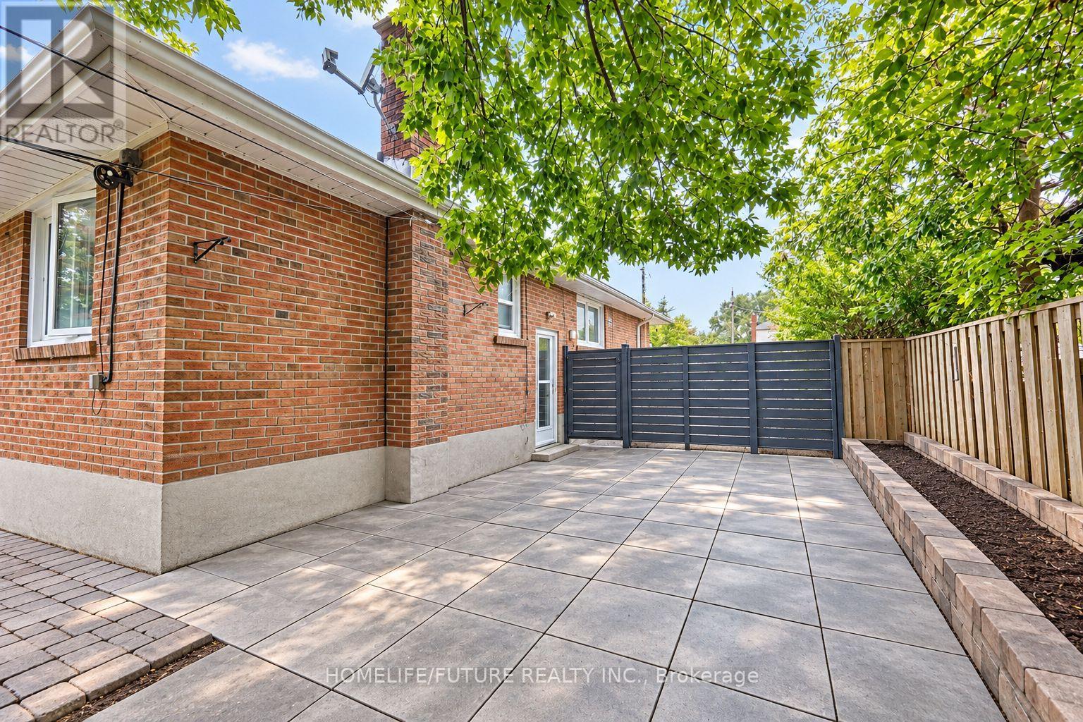 65 Blakemanor Boulevard, Toronto, Ontario  M1J 2W6 - Photo 7 - E13763694