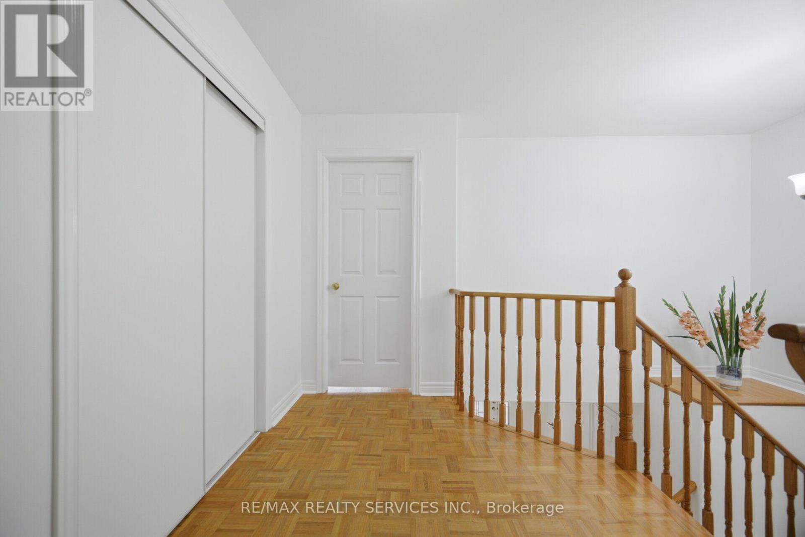 92 Farthingale Crescent, Brampton, Ontario  L7A 1W8 - Photo 17 - W13765222
