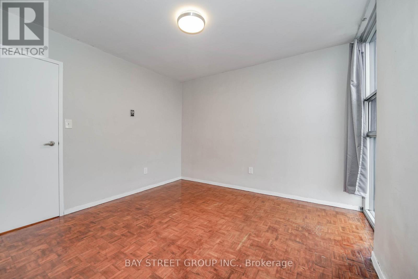 1016 - 40 Homewood Avenue, Toronto, Ontario  M4Y 2K2 - Photo 23 - C13751372