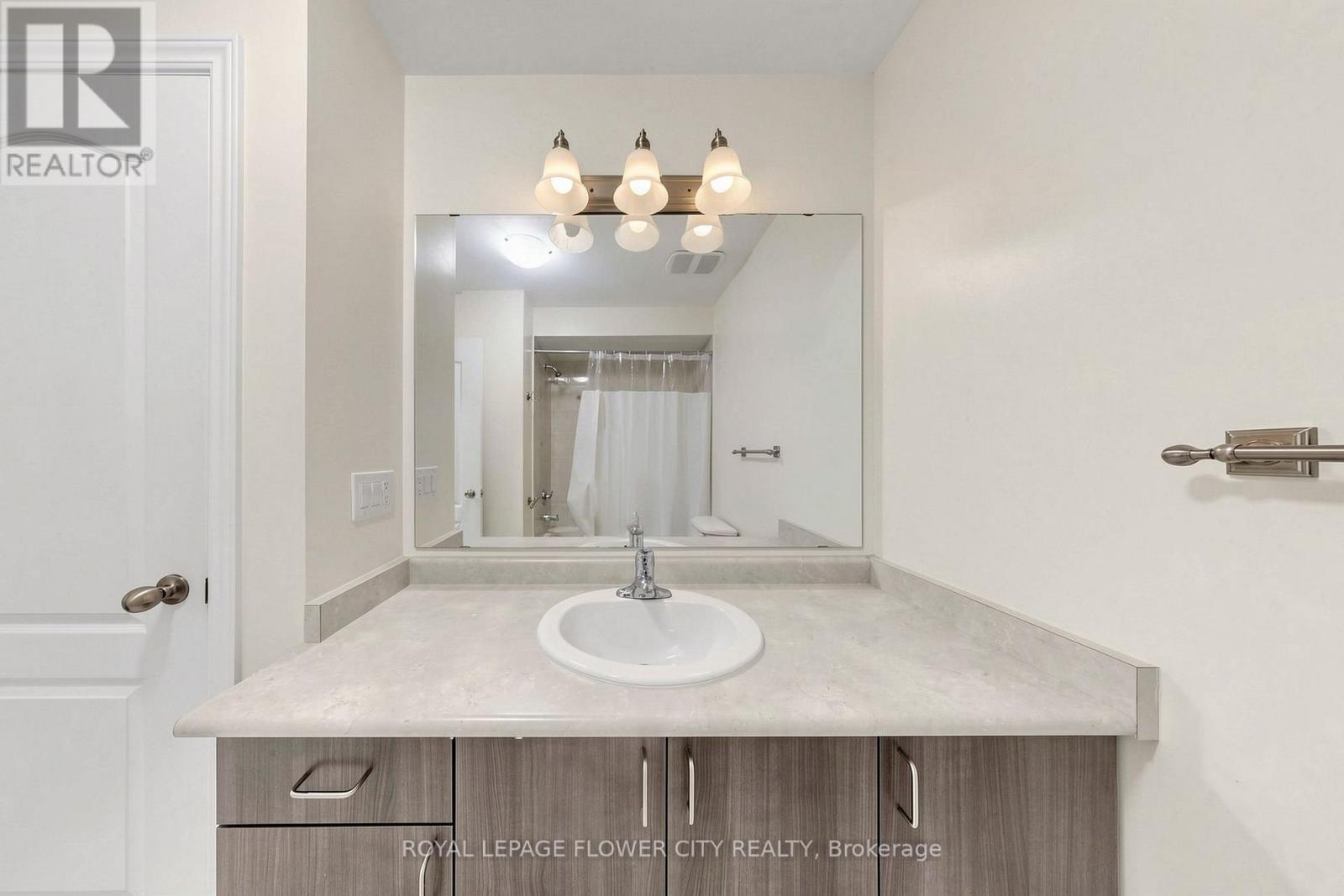 154 - 46 Soccavo Crescent, Brampton, Ontario L6Y 0W3 - Photo 40 - W13758772
