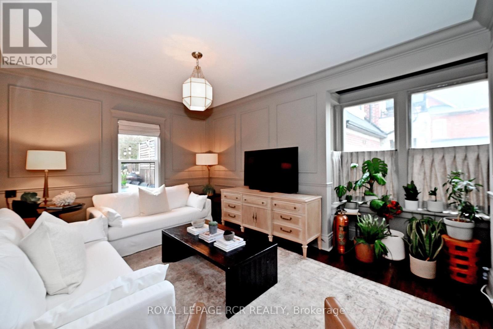 58 Tyler Street, Aurora, Ontario  L4G 2N2 - Photo 4 - N13766652