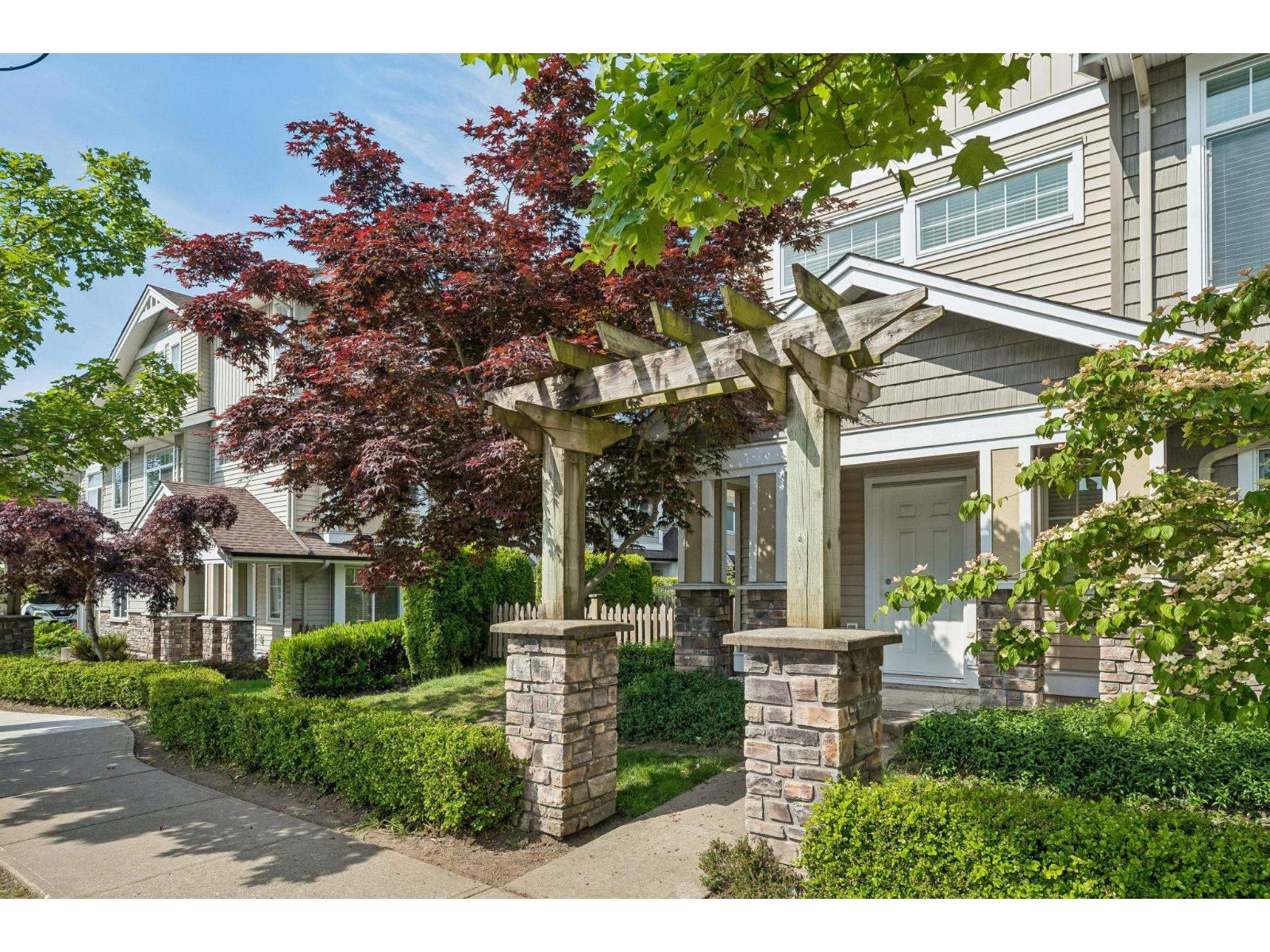 1 8277 161 Street, Surrey, British Columbia  V4N 0N3 - Photo 2 - R3163769