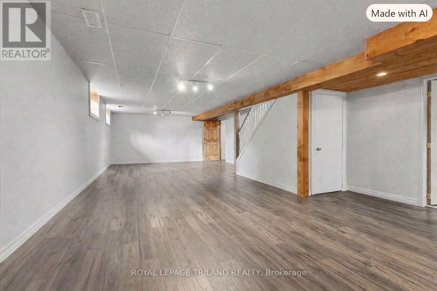 10234 Julie Avenue, Lambton Shores, Ontario  N0M 1T0 - Photo 25 - X13766878