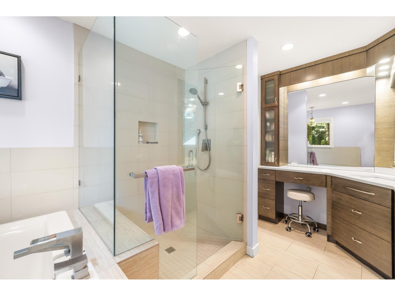 5951 237a Street, Langley, British Columbia  V2Z 1A6 - Photo 21 - R3162777