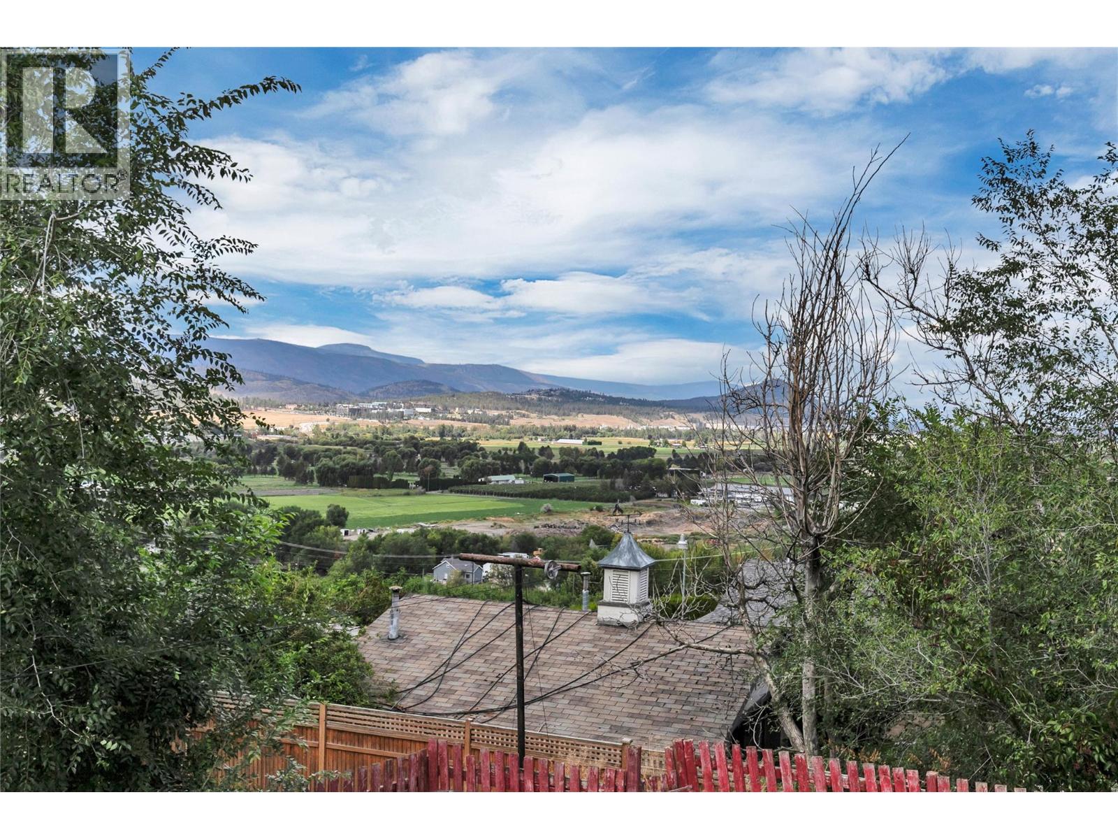 2080 McKenzie Road Kelowna Photo 24 2080 McKenzie Road Kelowna Photo 24