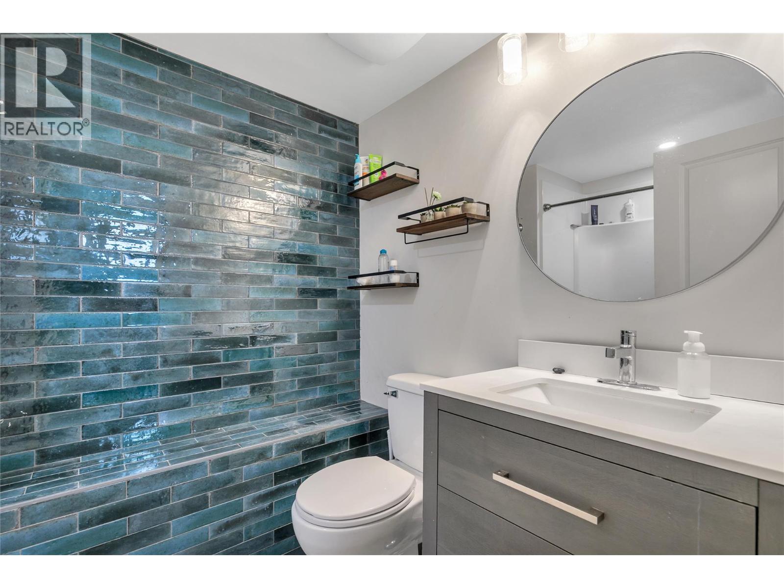 2080 McKenzie Road Kelowna Photo 14 2080 McKenzie Road Kelowna Photo 14