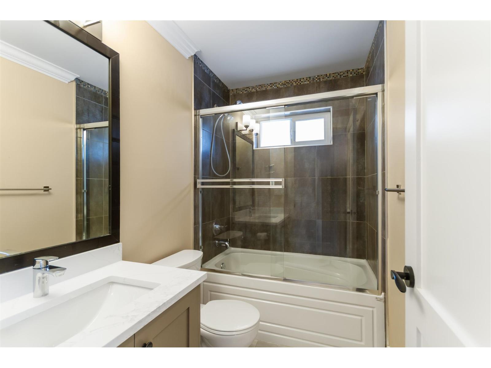 5856 131st Street, Surrey, British Columbia  V3X 0E4 - Photo 17 - R3158987