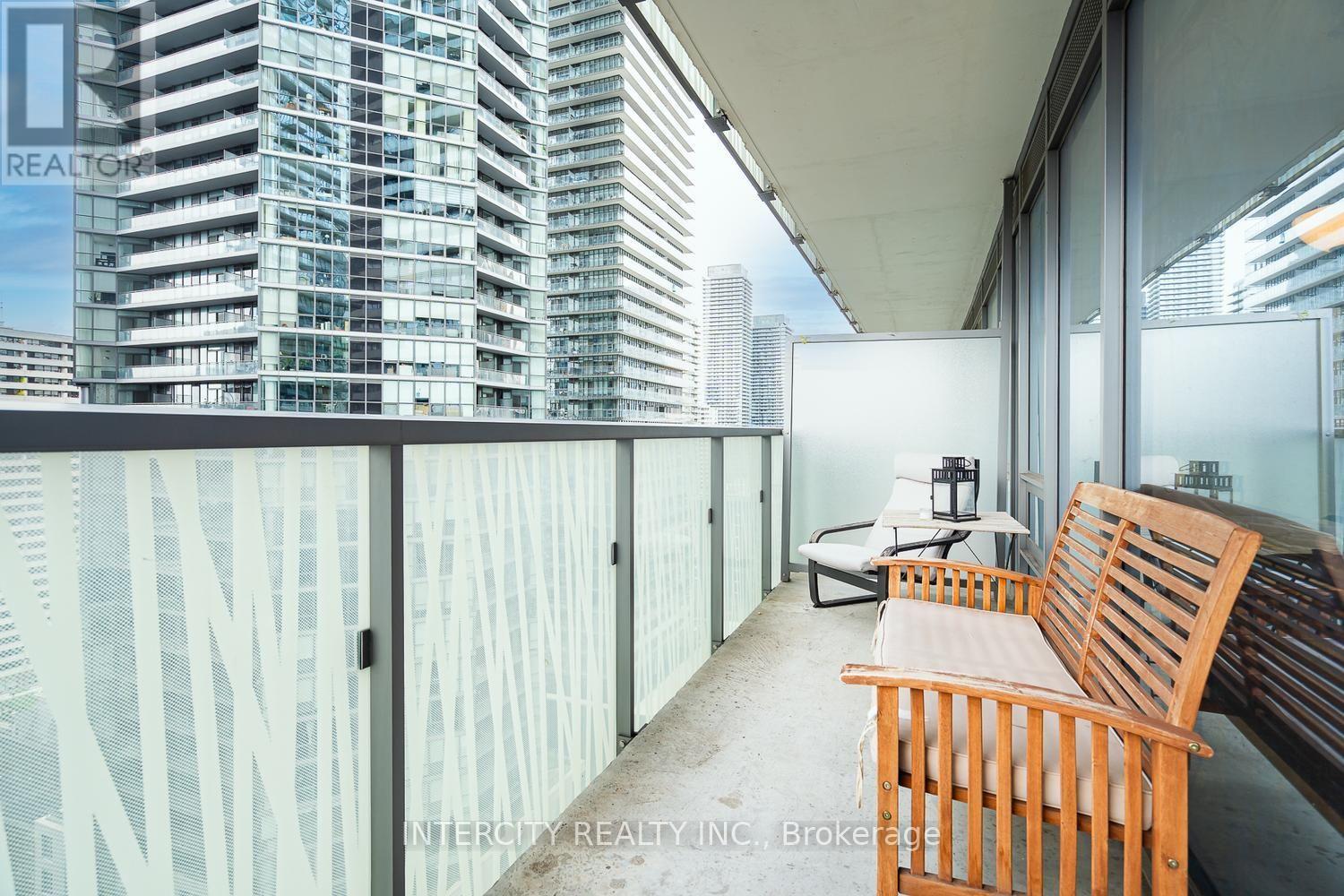 1604 - 50 Charles Street, Toronto, Ontario  M4Y 0C3 - Photo 15 - C13766932