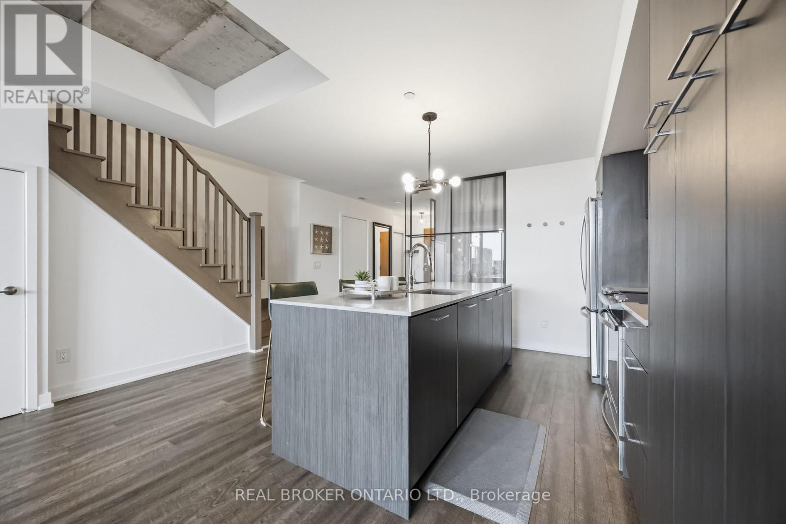 611 - 15 Baseball Place, Toronto, Ontario  M4M 0E6 - Photo 17 - E13766862