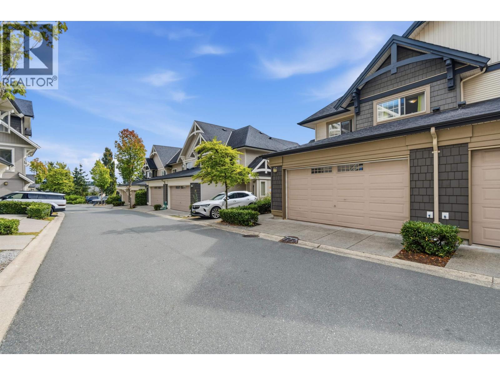 89 1369 Purcell Drive, Coquitlam, British Columbia  V3E 0C1 - Photo 3 - R3163747