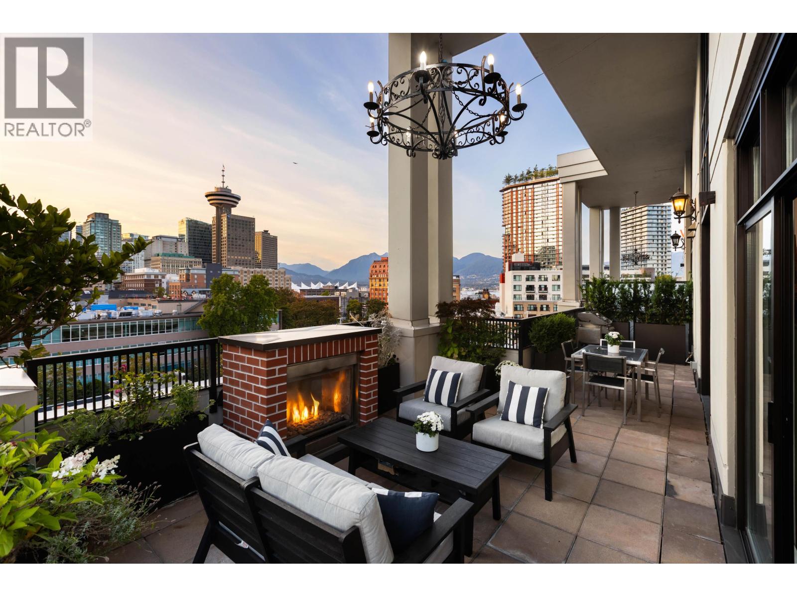 Ph701 531 Beatty Street, Vancouver, British Columbia  V6B 0C5 - Photo 3 - R3163749