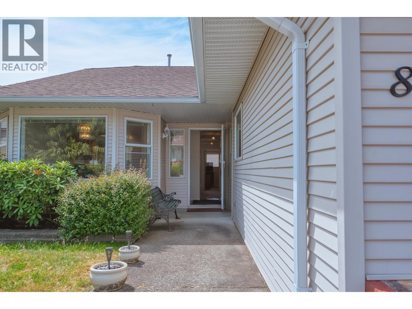 8 820 Kiwanis Way, Gibsons, British Columbia  V0N 1V9 - Photo 4 - R3163751