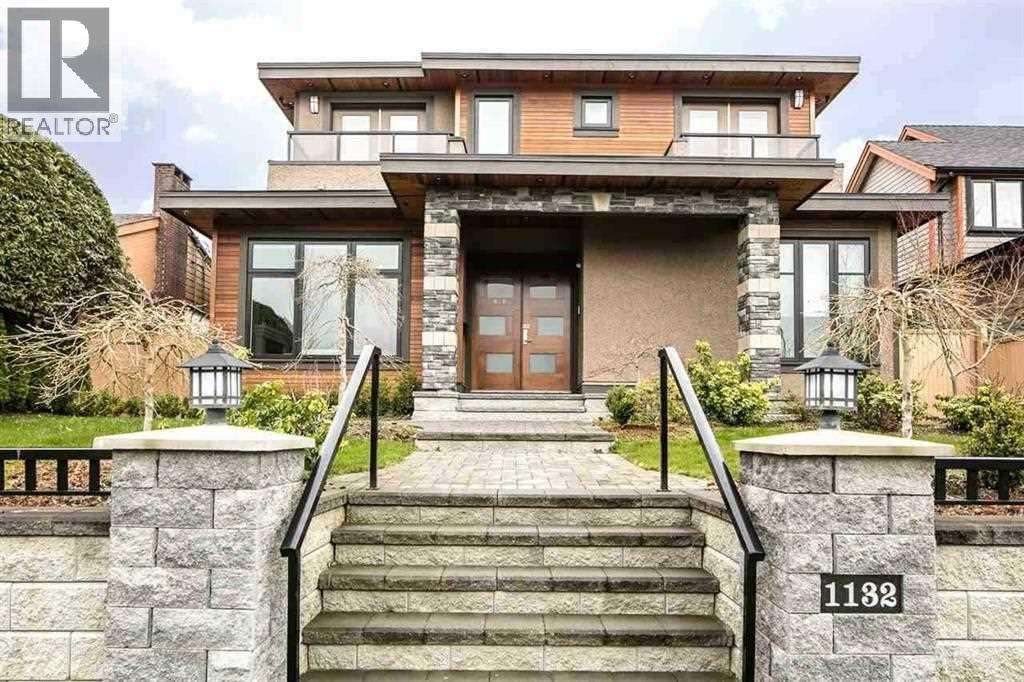 1132 CLOVERLEY STREET, north vancouver, British Columbia