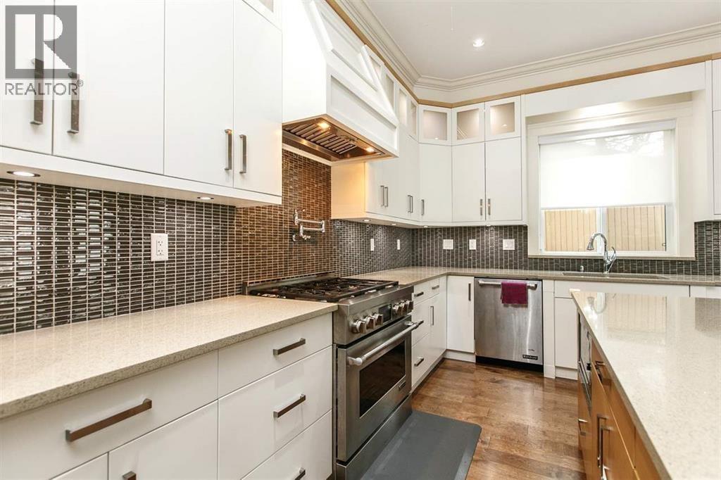 1132 Cloverley Street, North Vancouver, British Columbia  V7L 1N6 - Photo 7 - R3163744