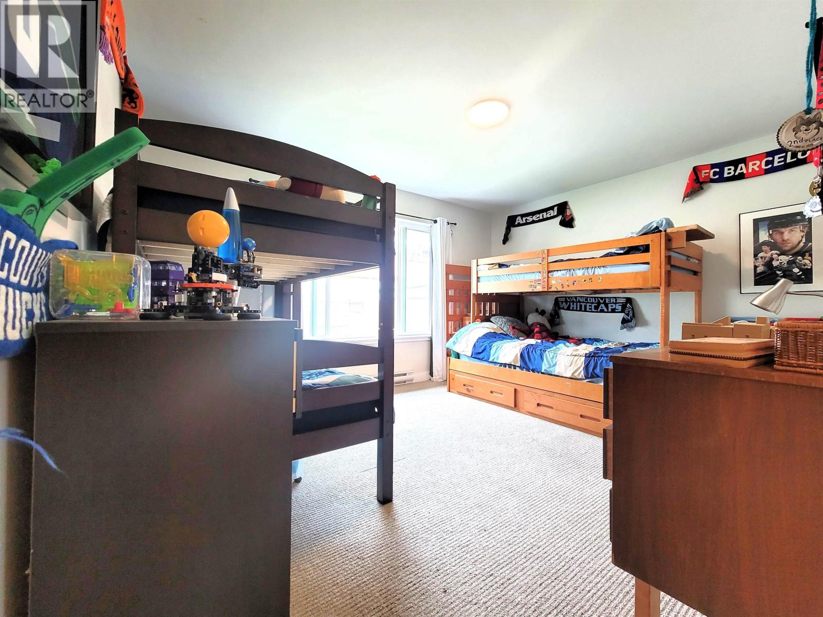 1040 Celia Crescent, Gibsons, British Columbia  V0N 1V7 - Photo 11 - R3163755