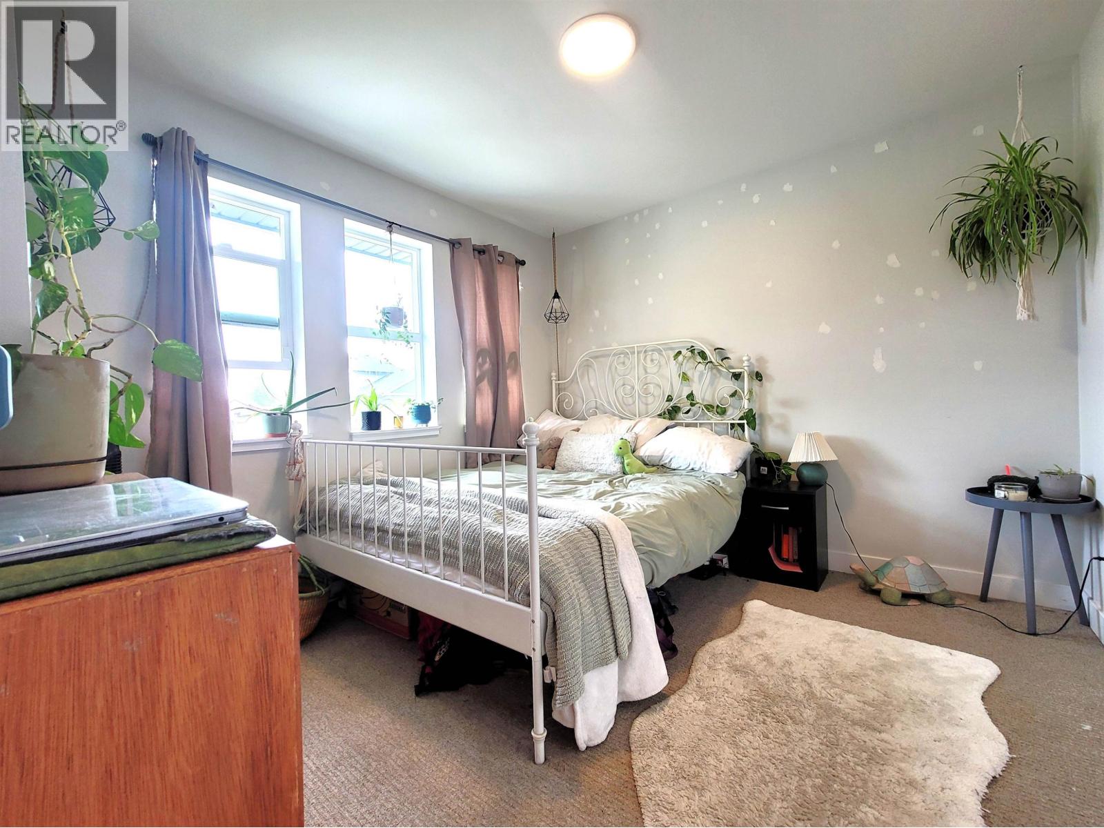 1040 Celia Crescent, Gibsons, British Columbia  V0N 1V7 - Photo 8 - R3163755