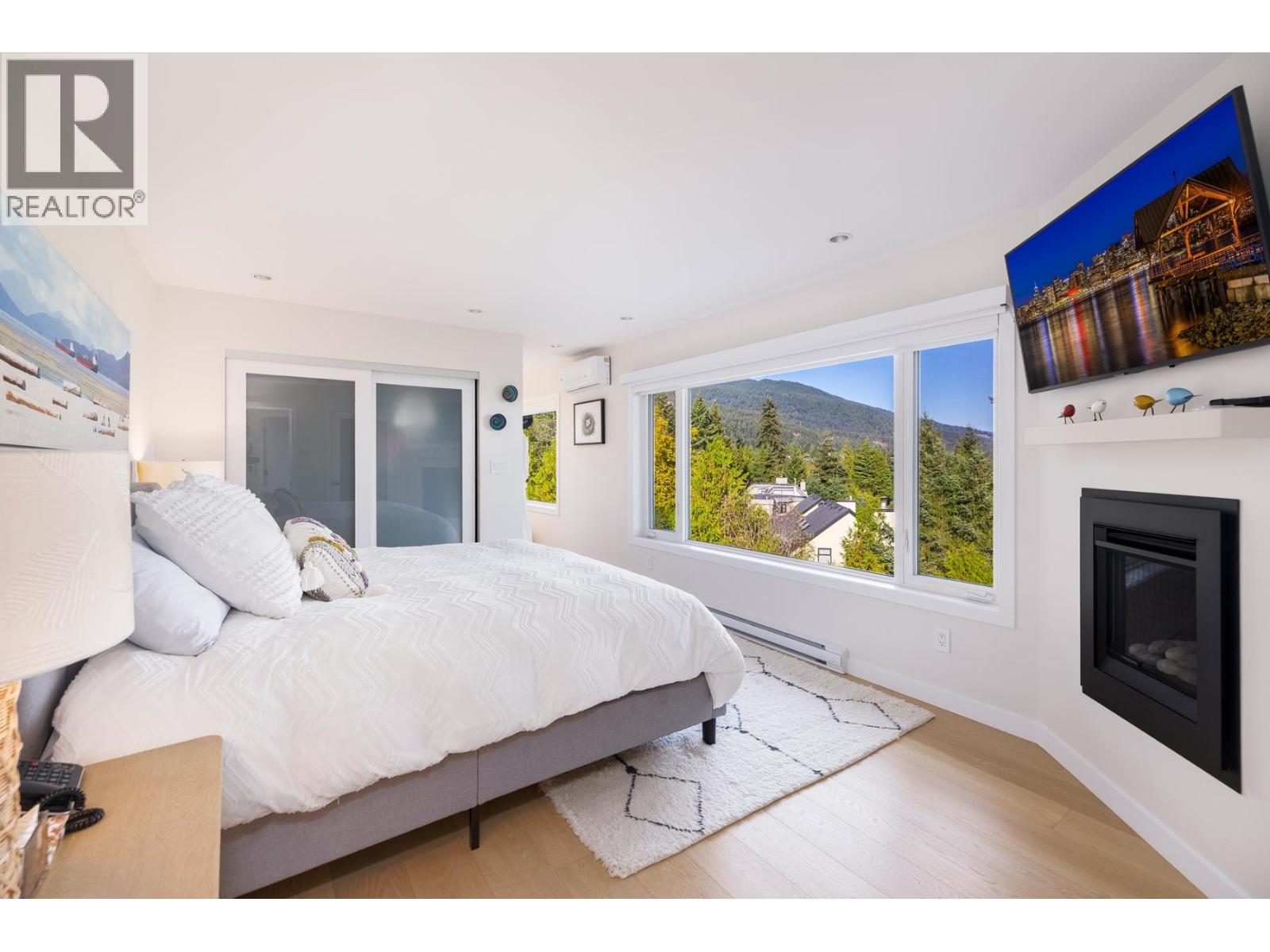 4772 Meadfeild Court, West Vancouver, British Columbia  V7W 2Y3 - Photo 17 - R3163758