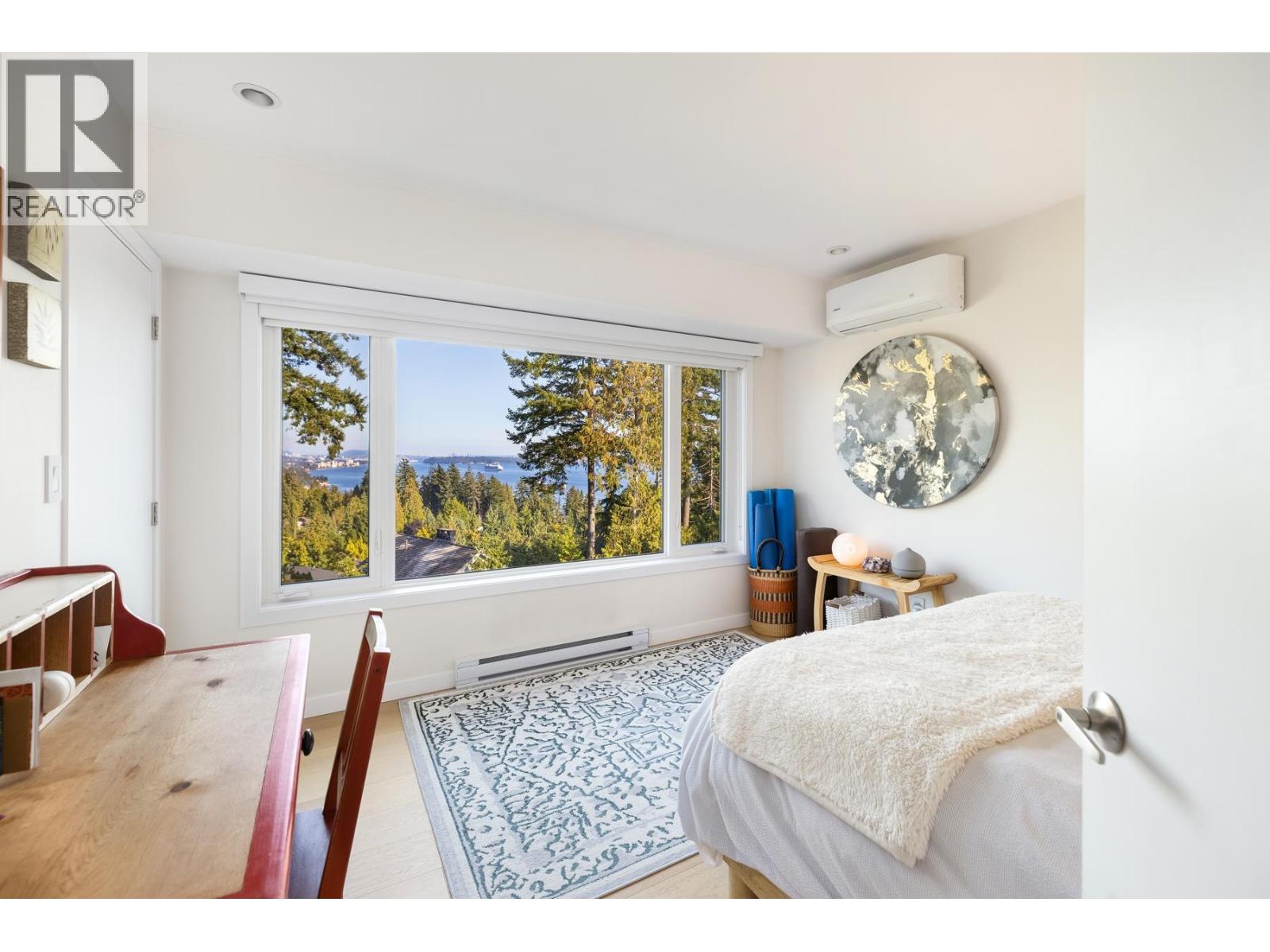 4772 Meadfeild Court, West Vancouver, British Columbia  V7W 2Y3 - Photo 21 - R3163758