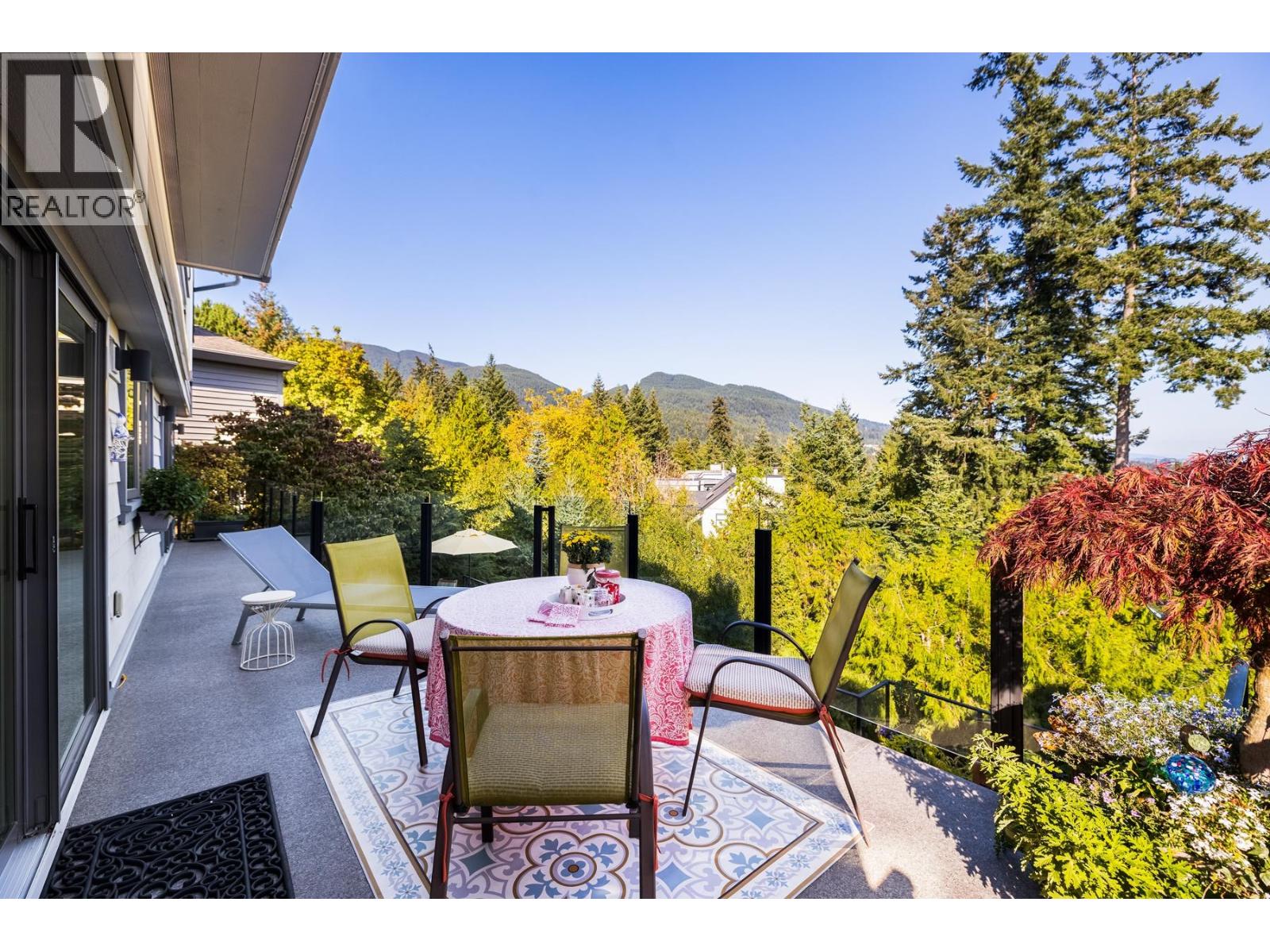4772 Meadfeild Court, West Vancouver, British Columbia  V7W 2Y3 - Photo 30 - R3163758