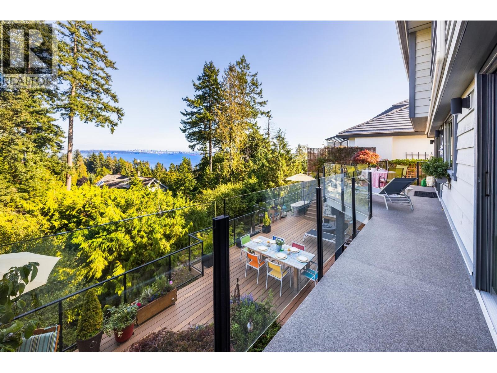 4772 Meadfeild Court, West Vancouver, British Columbia  V7W 2Y3 - Photo 31 - R3163758