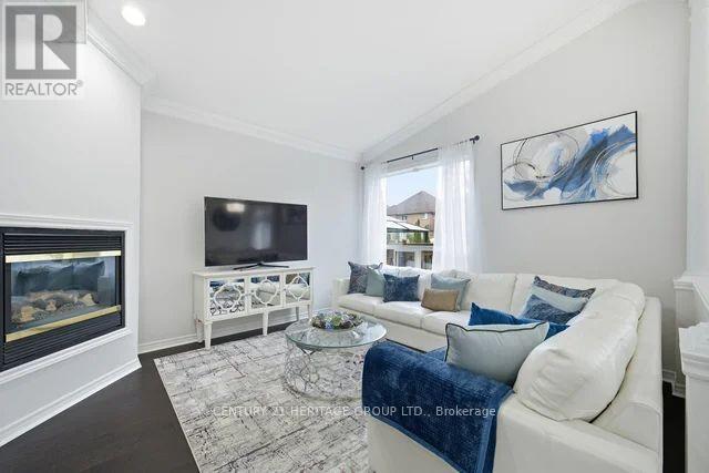 46 Snowy Meadow Avenue, Richmond Hill, Ontario  L4E 3V4 - Photo 3 - N13766892