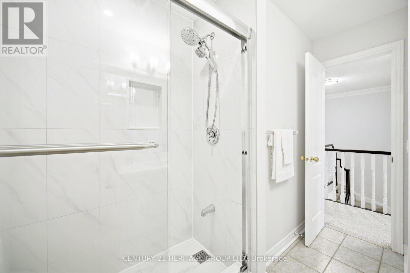 46 Snowy Meadow Avenue, Richmond Hill, Ontario  L4E 3V4 - Photo 33 - N13766892