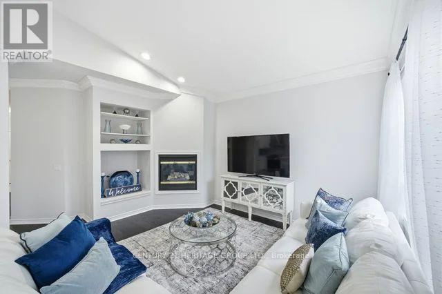 46 Snowy Meadow Avenue, Richmond Hill, Ontario  L4E 3V4 - Photo 6 - N13766892