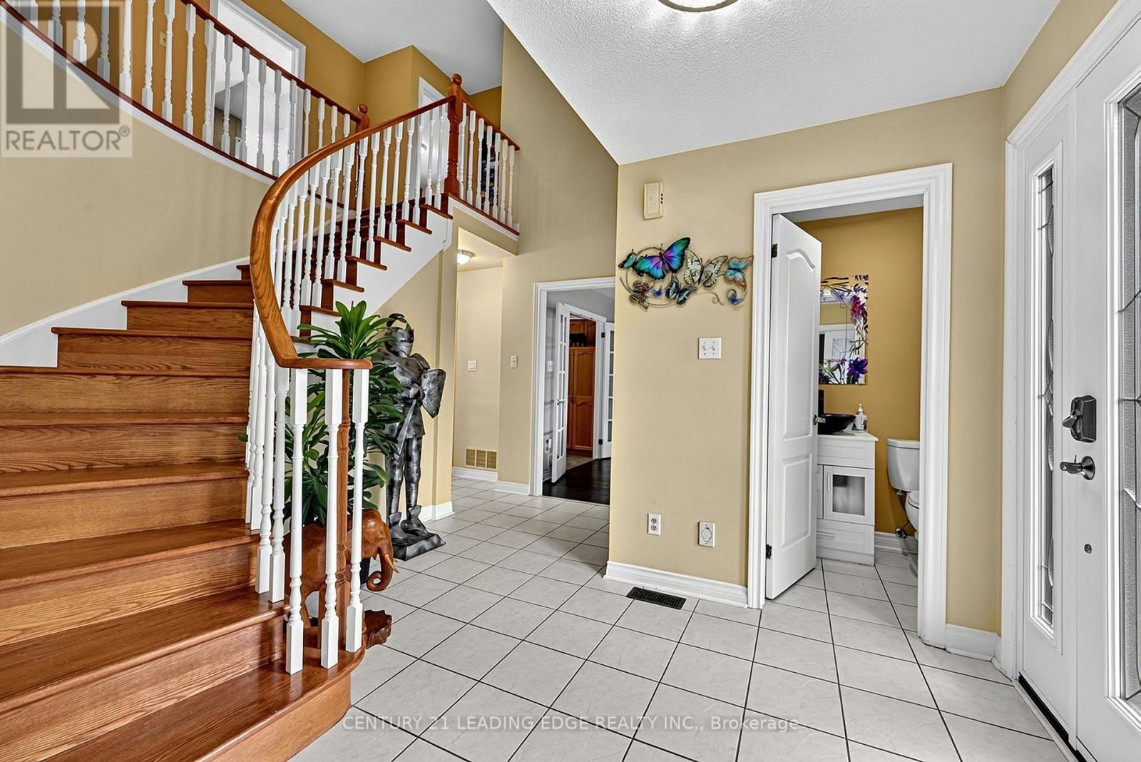 48 Broadview Avenue, Georgina, Ontario  L4P 3C8 - Photo 7 - N13766940