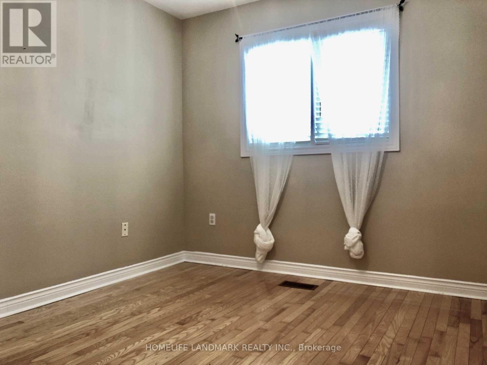 196 Park Drive, Whitchurch-Stouffville, Ontario  L4A 1J8 - Photo 13 - N13766966