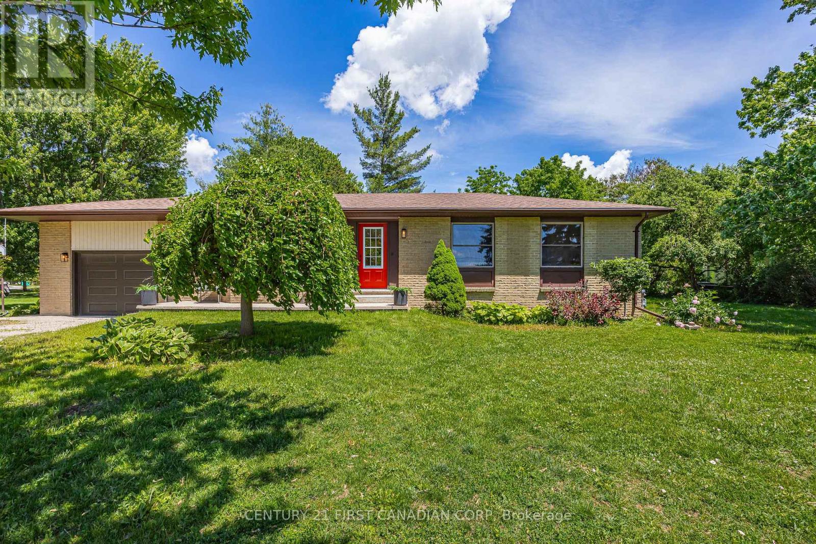 34314 Denfield Road, Lucan Biddulph, Ontario  N0M 2J0 - Photo 5 - X13732410