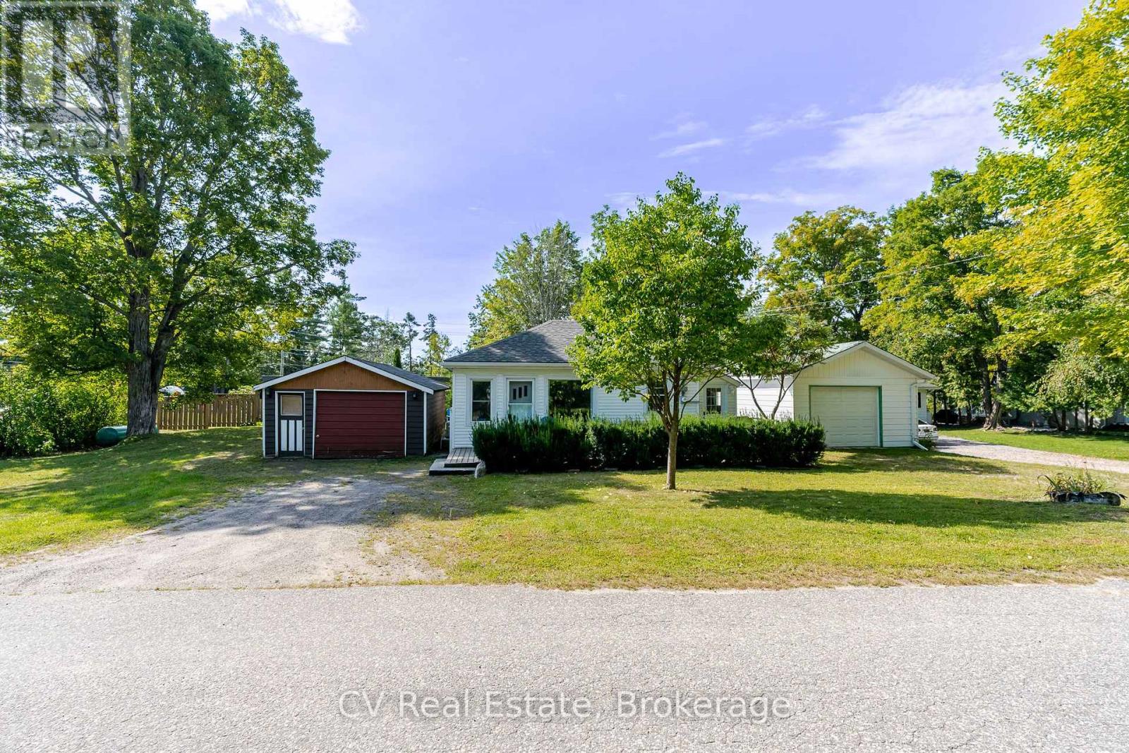 1016 Mill Street, Muskoka Lakes (Medora), Ontario  P0C 1A0 - Photo 3 - X13766836