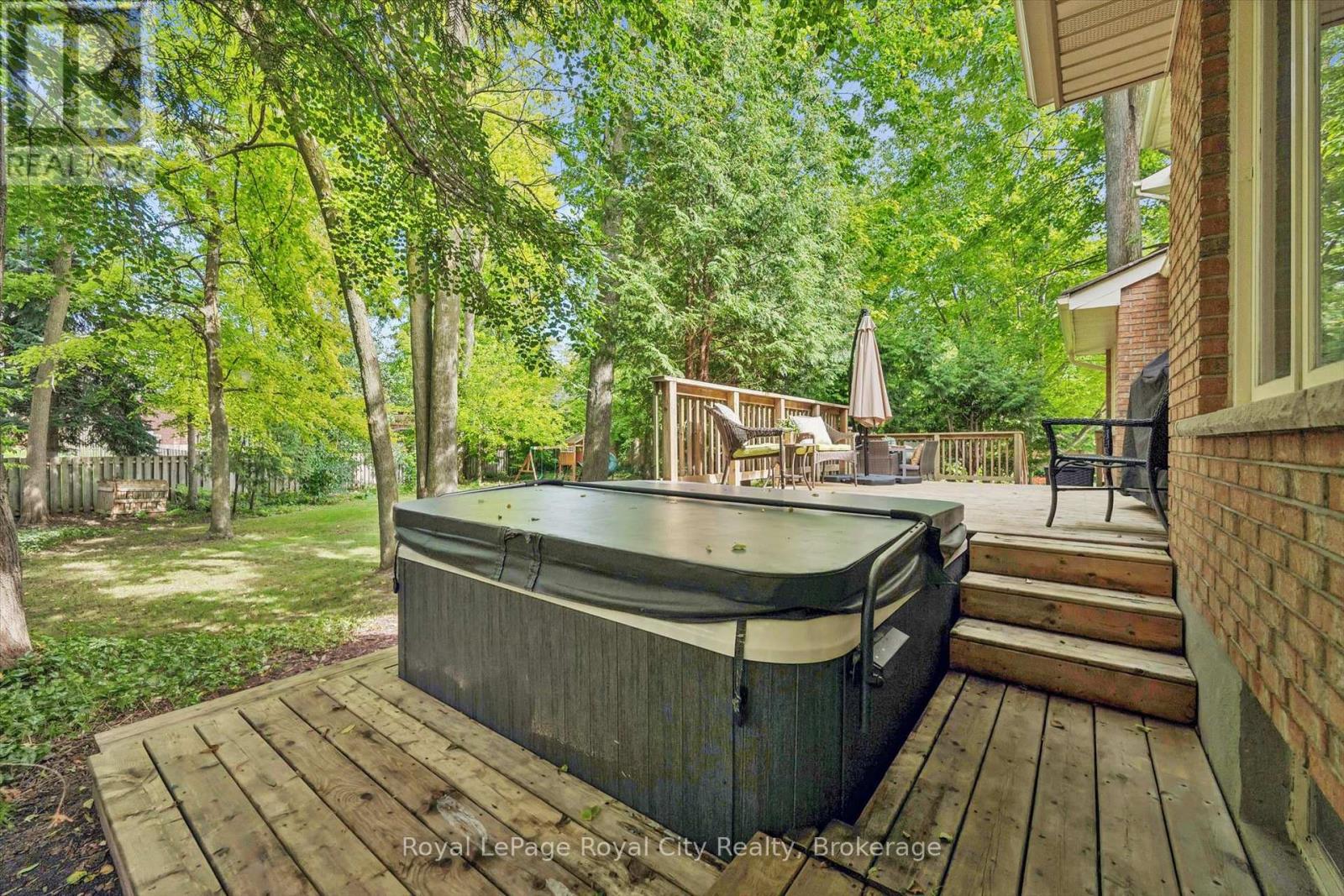 17 Sugarbush Place, Guelph (Willow West/sugarbush/west Acres), Ontario  N1H 7Z1 - Photo 33 - X13766896