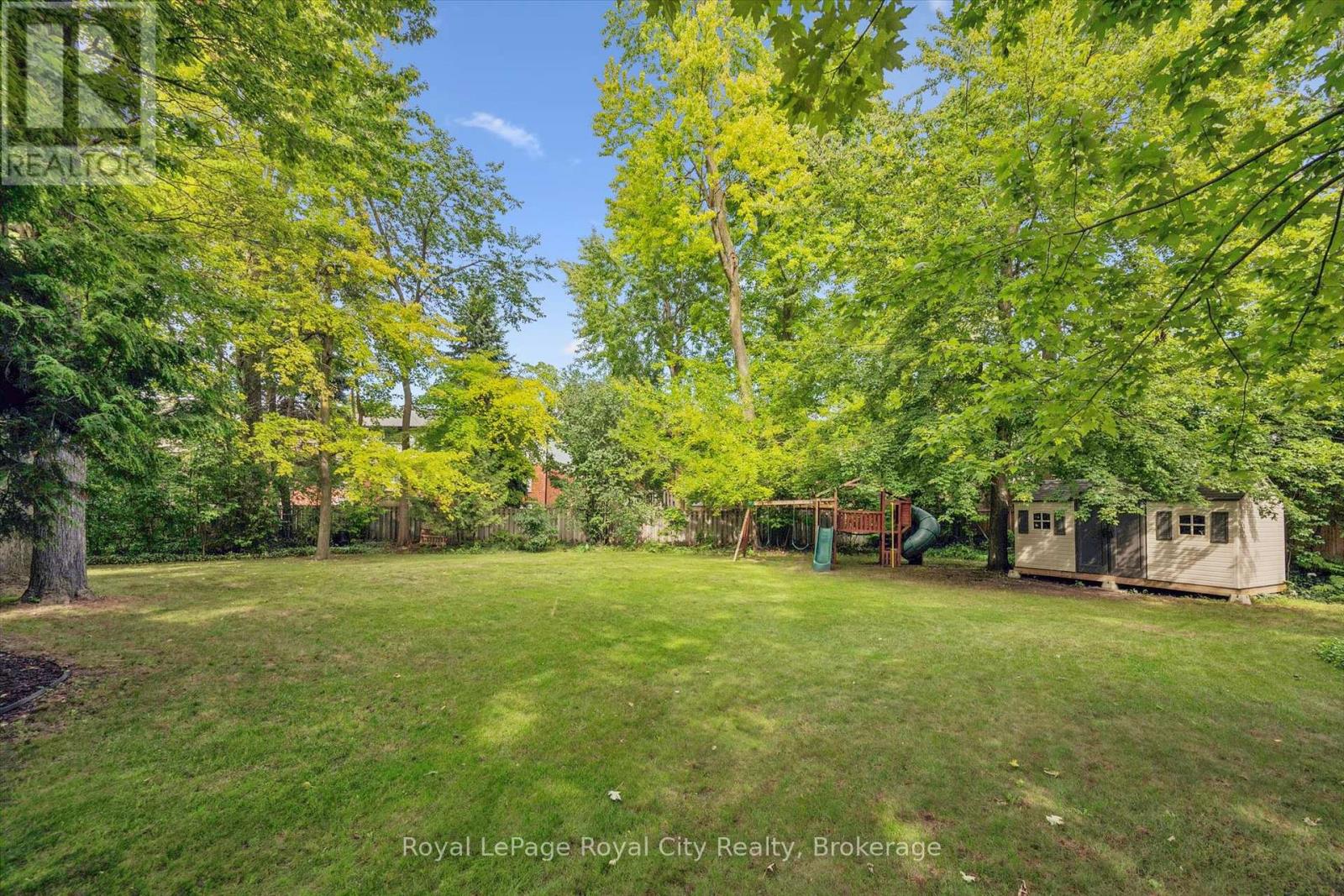 17 Sugarbush Place, Guelph (Willow West/sugarbush/west Acres), Ontario  N1H 7Z1 - Photo 40 - X13766896