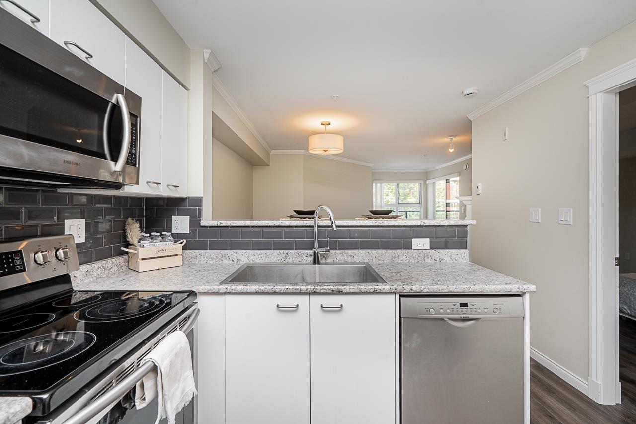 307 15210 Pacific Avenue, White Rock, British Columbia  V4B 5L2 - Photo 14 - R3163771