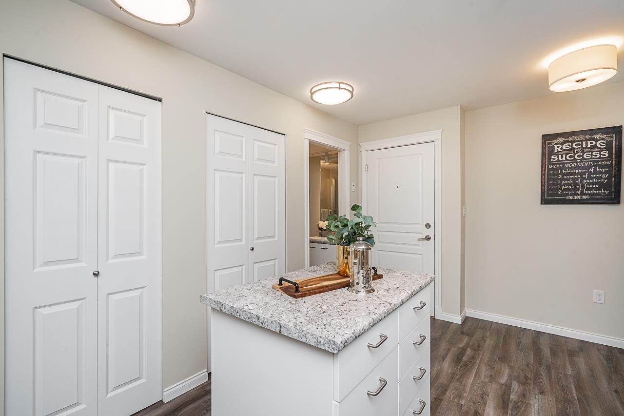 307 15210 Pacific Avenue, White Rock, British Columbia  V4B 5L2 - Photo 16 - R3163771